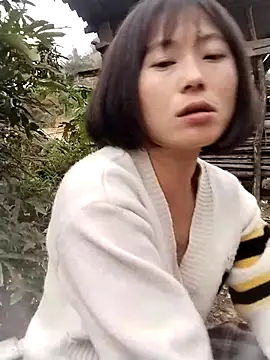 linda_bae00 Show Webcam