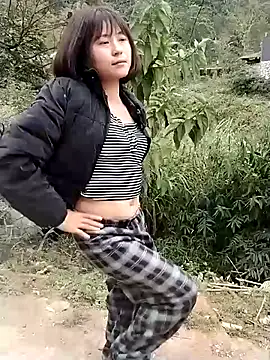 linda_bae00's Webcam Show