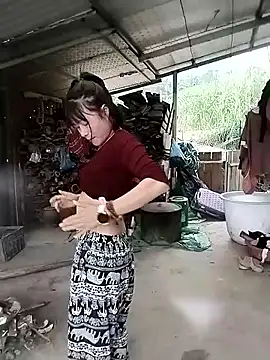 linda_bae00 webcam show