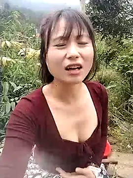 linda_bae00's Webcam Show