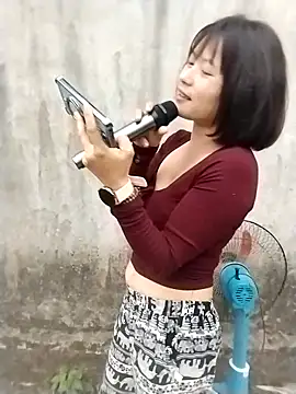 linda_bae00 webkamerás műsora