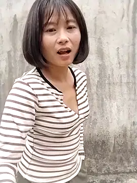 linda_bae00 Pertunjukan Webcam