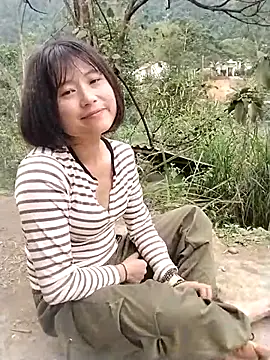 linda_bae00 网络视讯表演