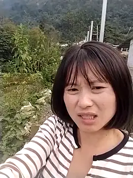 linda_bae00のウェブカメラショー