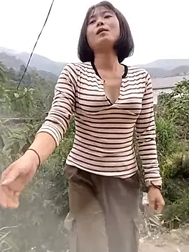 linda_bae00's Webcam Show