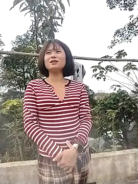 linda_bae00 网络视讯表演