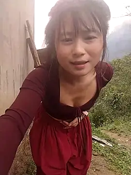 linda_bae00 Show in webcam