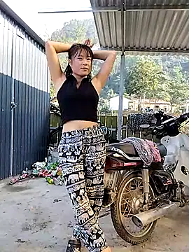 linda_bae00 Webcam-Show