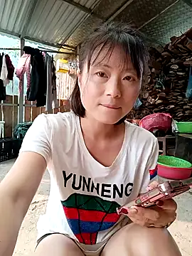 linda_bae00n Webbikameraesitys