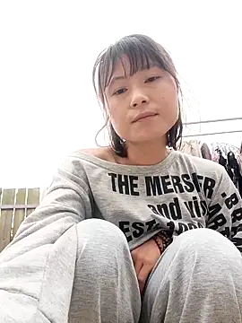 linda_bae00n Webbikameraesitys