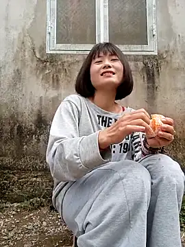 linda_bae00's Webcam Show