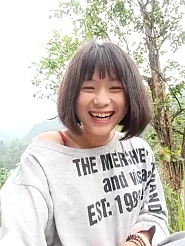 Show de webcam de linda_bae00