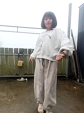 linda_bae00 webcam show