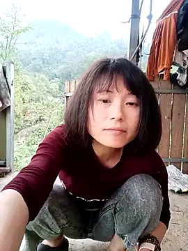 linda_bae00 网络视讯表演