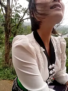 linda_bae00's Webcam Show