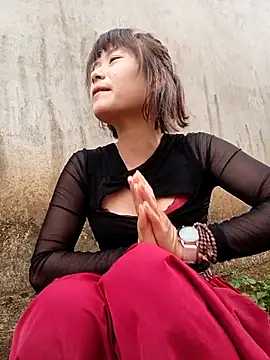 Pokazy przed kamerką – linda_bae00