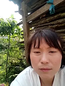 linda_bae00n Webbikameraesitys