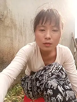 Pertunjukan Kamera Web linda_bae00