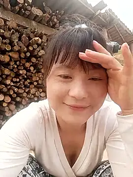 linda_bae00n Webbikameraesitys