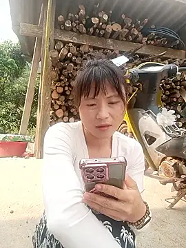 linda_bae00 Pertunjukan Webcam