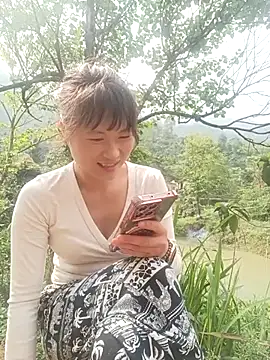 linda_bae00's Webcam Show