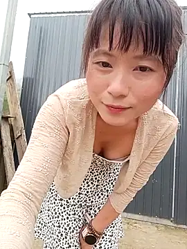 linda_bae00 webkamerás műsora