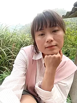 Pokazy przed kamerką – linda_bae00