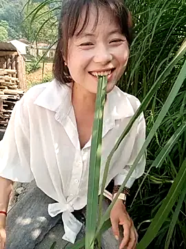 Show de linda_bae00 na webcam