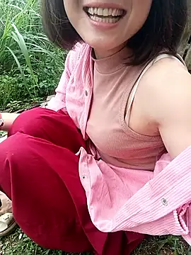 linda_bae00's Webcam Show