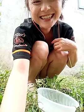 linda_bae00 网络视讯表演