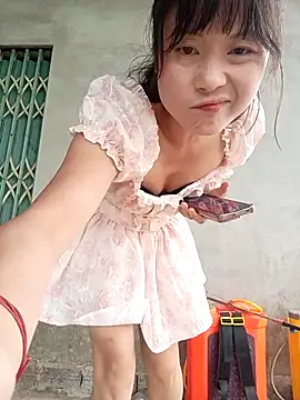 linda_bae00のウェブカメラショー