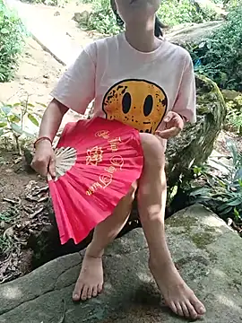 linda_bae00のウェブカメラショー