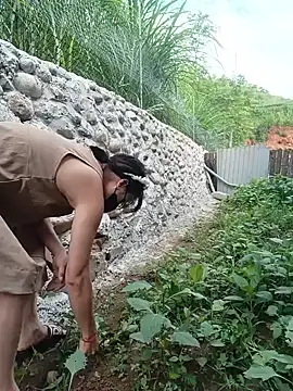 Linda-yiyi Adlı Modelin Web Kamerası Şovu