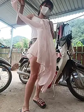 Linda-yiyi Show Webcam