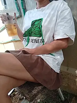 Linda-yiyi Webcamshow