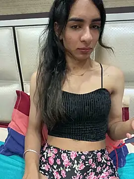 Jasmine_Shemale Adlı Modelin Web Kamerası Şovu