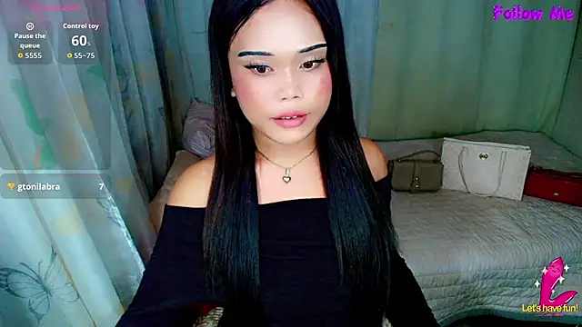 Cassandra_Luxx Pertunjukan Webcam