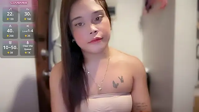 Cassandra_Luxx Pertunjukan Webcam