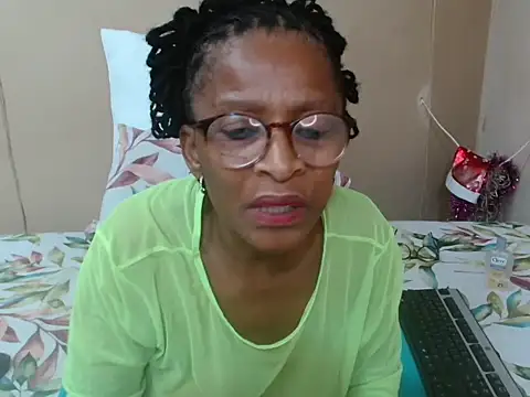 SugarPoppy24xxx Show Webcam