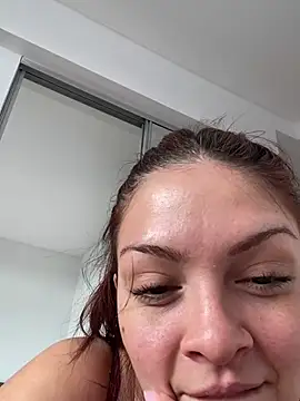 Danielaeliana Show in webcam