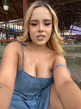 Sammy_garciaa1 Adlı Modelin Web Kamerası Şovu