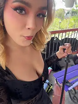 Pokazy przed kamerką – Sammy_garciaa1