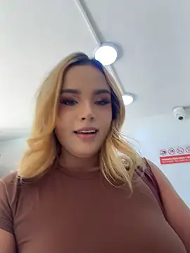 Chat +18 de Sammy_garciaa1 ao vivo