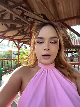 Sammy_garciaa1's Webcam Show
