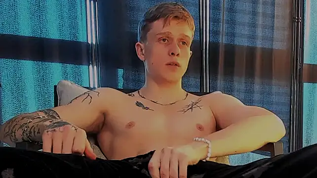 Вебкам-шоу TalkingHead_0_