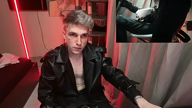 Show modela davesinner na web-kameri