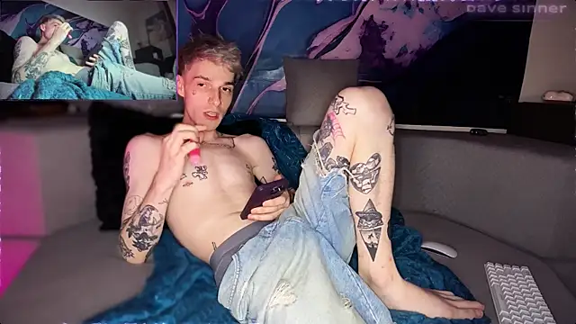 Pokazy przed kamerką – davesinner