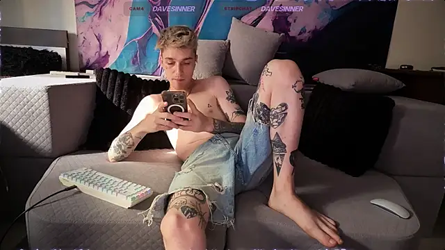 davesinner Pertunjukan Webcam