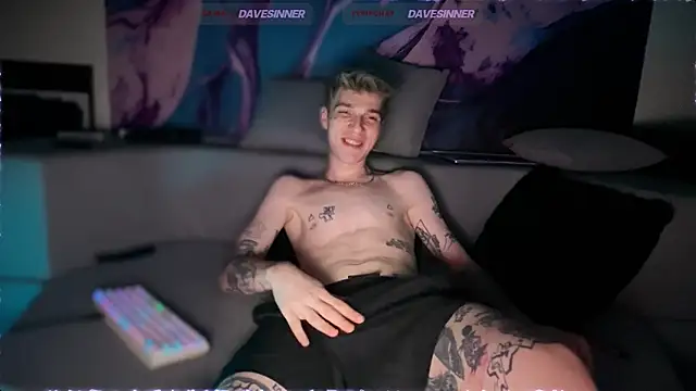 davesinner's Webcam Show
