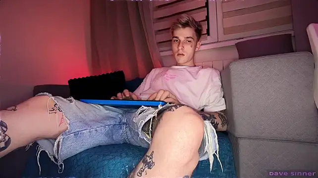 davesinner Pertunjukan Webcam